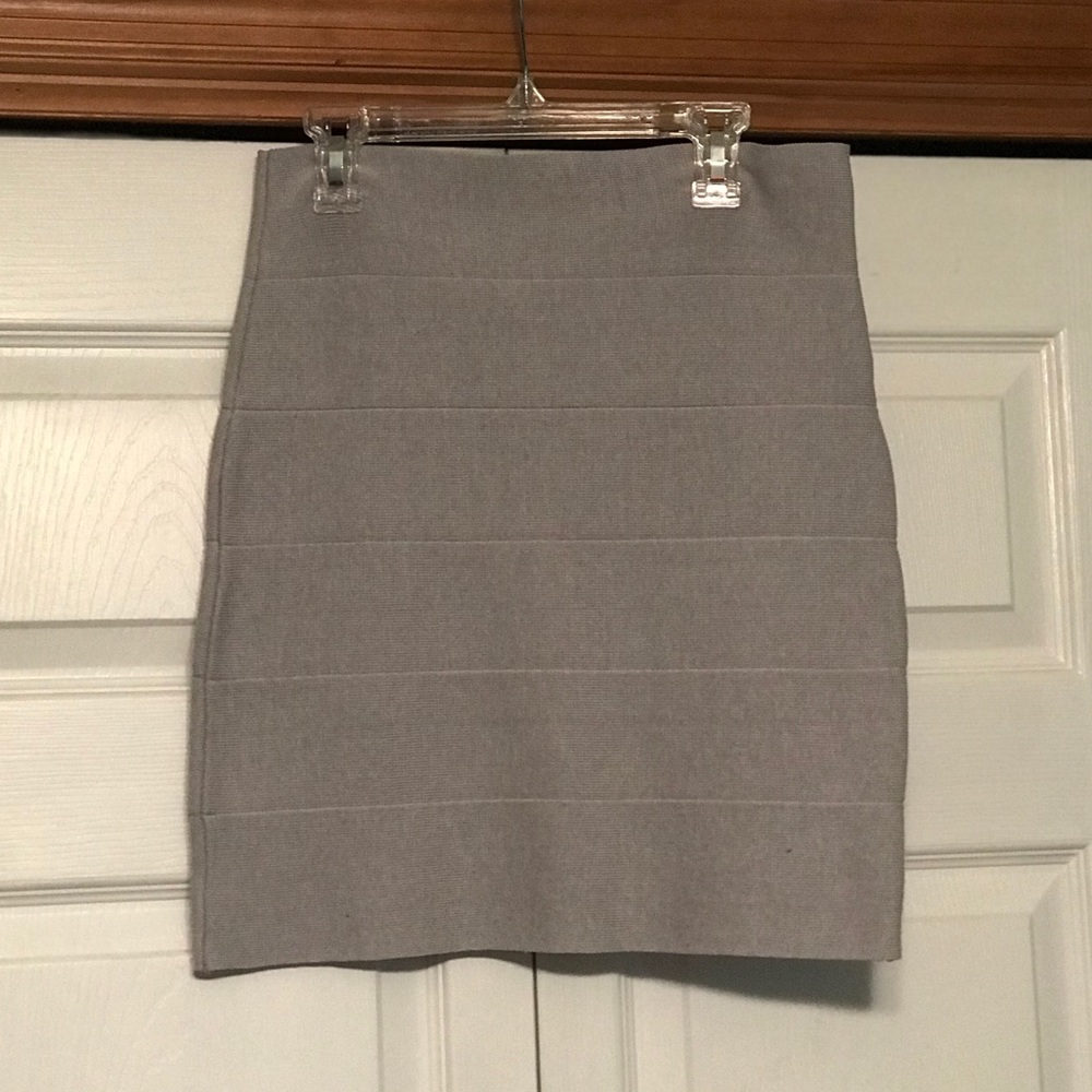 Body con skirt gray